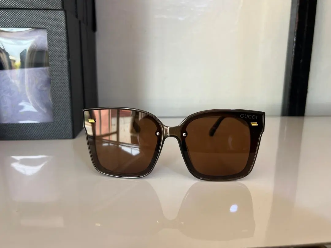 Gucci lunettes fumées