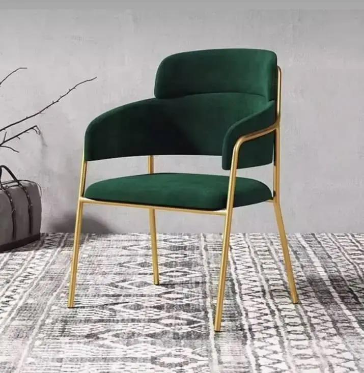 Chaise de salle à manger