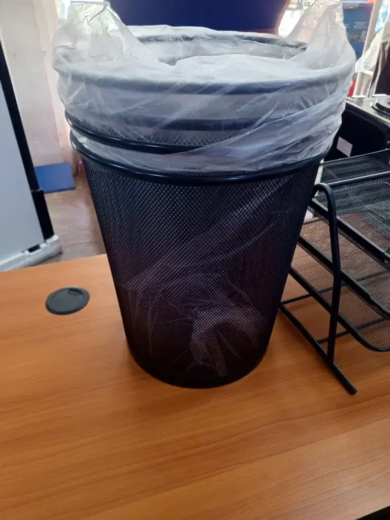 Poubelle de bureau