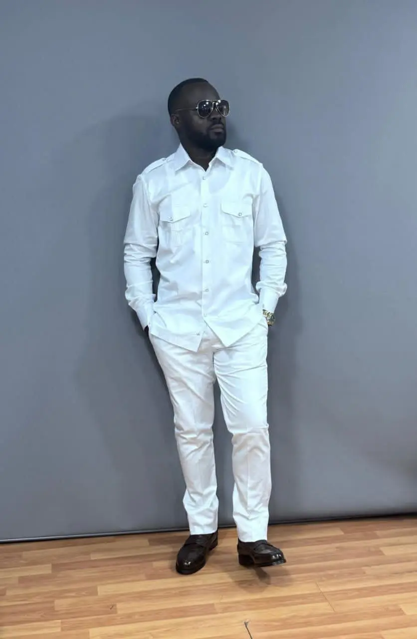 Ensemble Chemise et pantalon pour homme