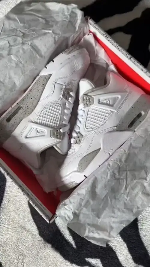 Nike Air Jordan 4 Retro White Oreo