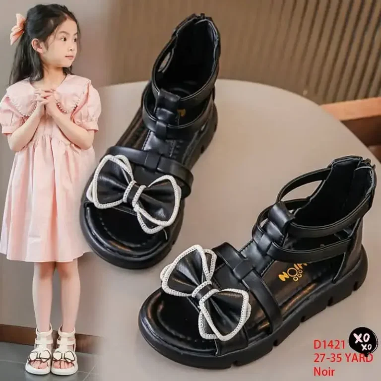 Sandales noires pour filles