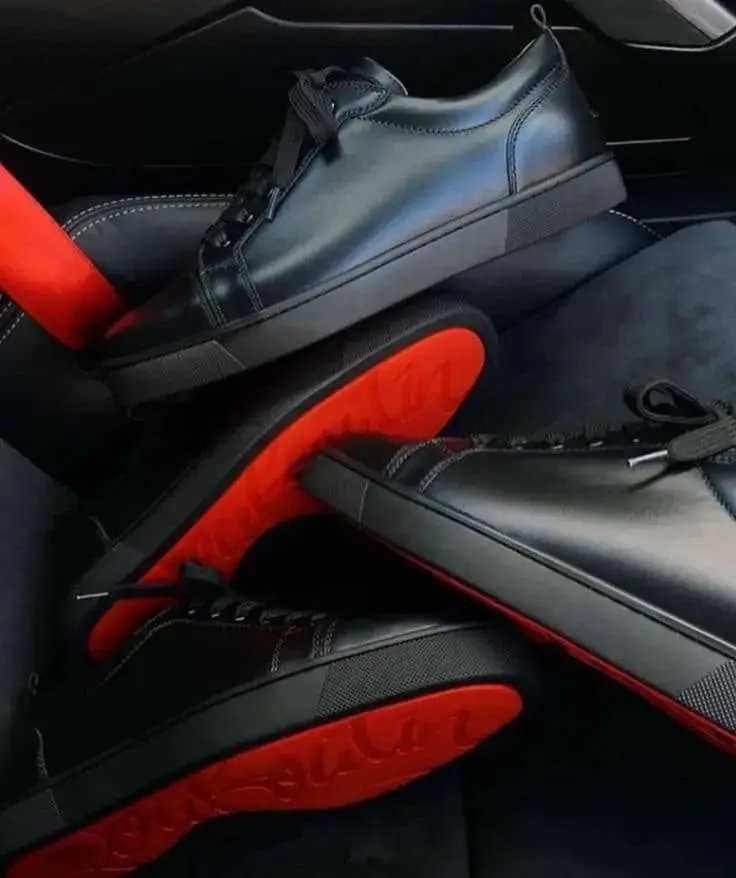 Baskets basses Louis Junior de Christian Louboutin