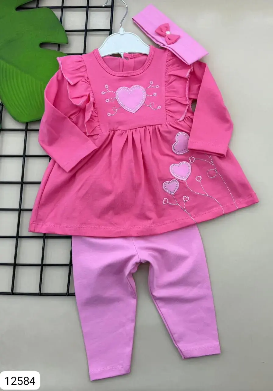 Ensemble 3 pièces rose pour bébé fille