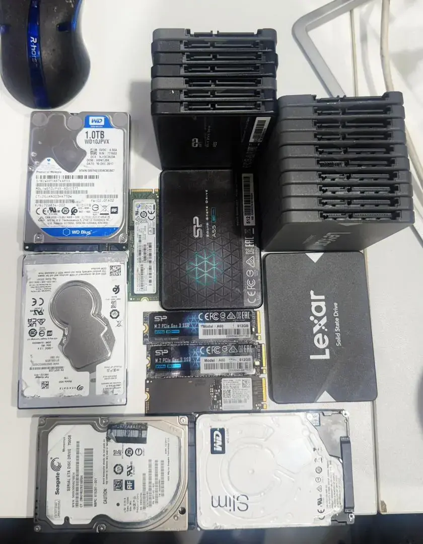 Disque dur interne SATA SSD de 256 Gb et 512 Gb
