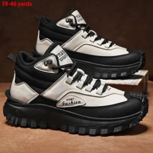 Baskets montantes épaisses ou bottes de randonnée