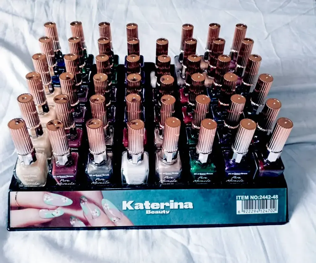 Boite de vernis à ongles - Katerina Beauty