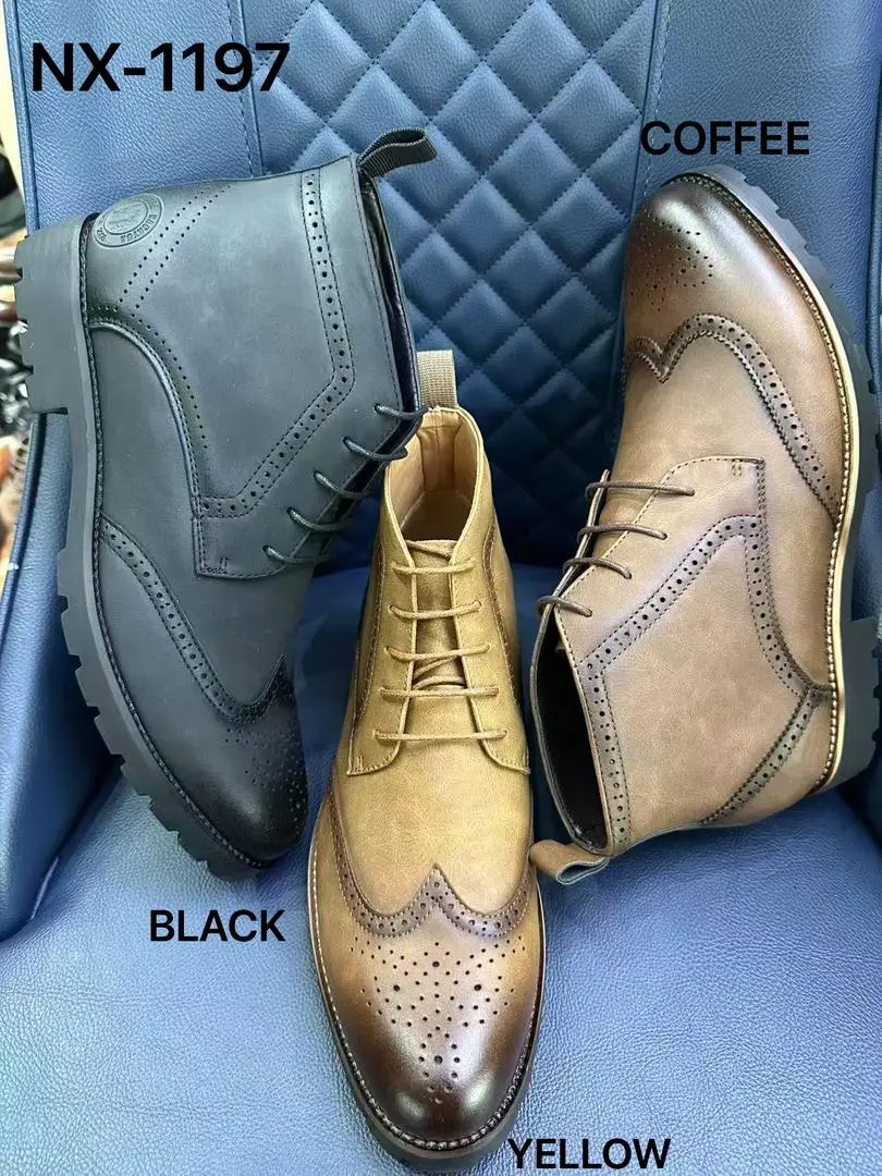 Bottines de style derby