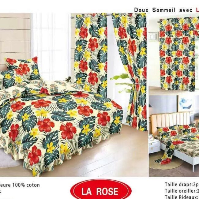 Ensemble draps, taie d'oreiller et rideaux